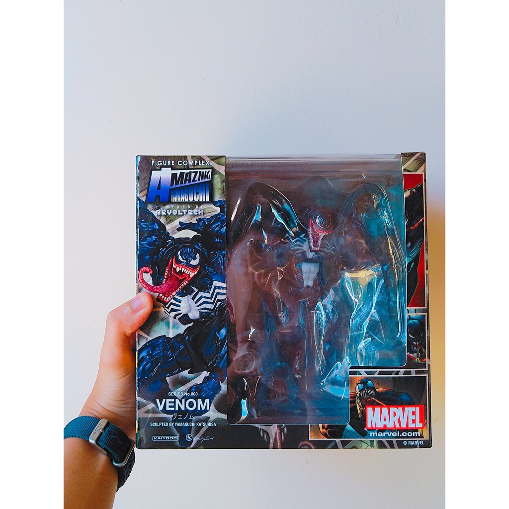 Mô hình Venom Revoltech