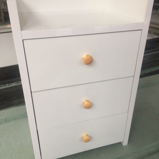 Tủ táp đầu giường 3 ngăn