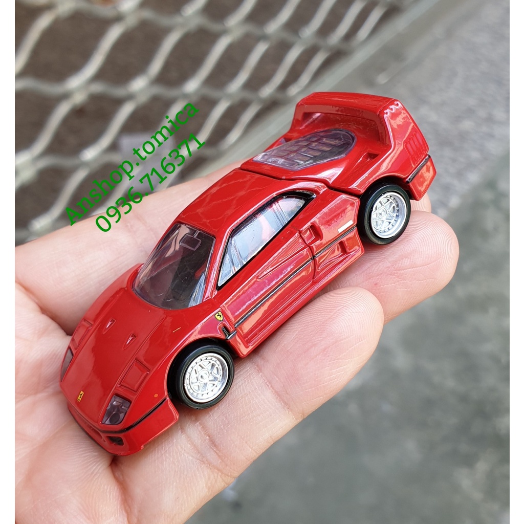 Mô hình xe Premium F e r r a r i F40 màu đỏ tomica Nhật Bản No31