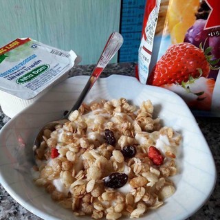 Ngũ cốc calbee đỏ date mới nhất 750g