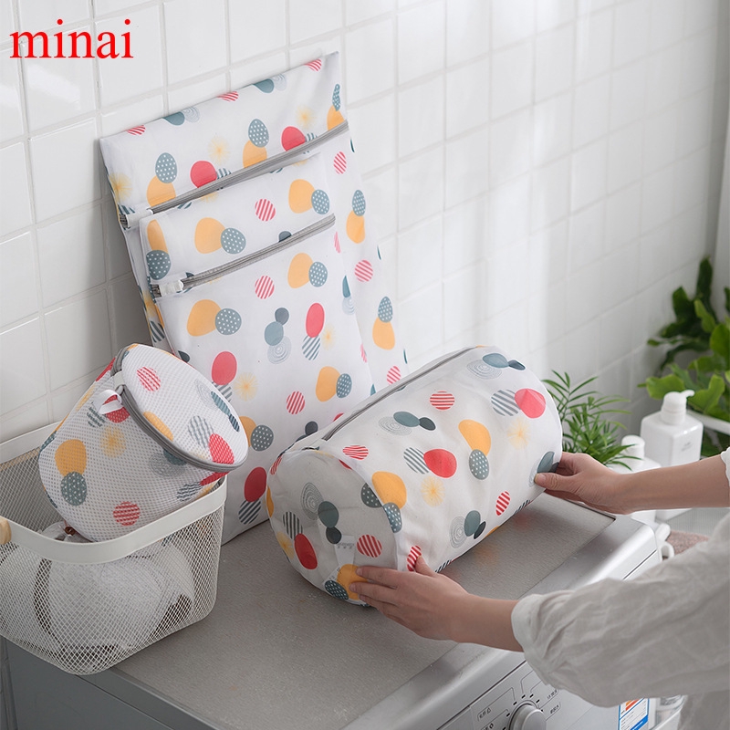 Túi giặt quần áo có dây khóa kéo phù hợp cho cả đồ lót