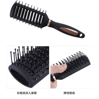 Lược chải tóc chất liệu nhựa