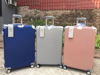 [GIÁ HỦY DIỆT] Vali chính hãng 841 Hùng Phát size 28. Đủ màu nhựa ABS sần, chống vỡ, chống xước, chống va đập.