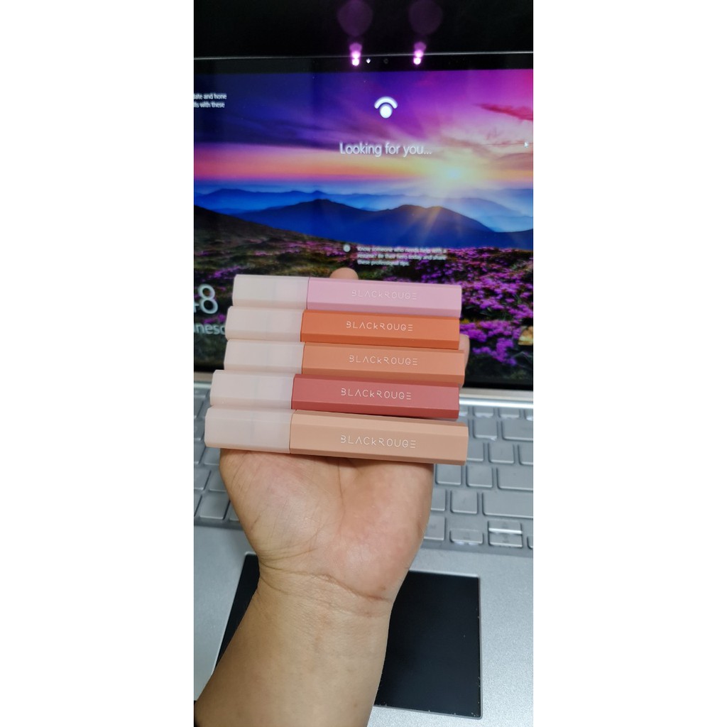 Son Kem Lì Mịn Mượt Nhẹ Môi Black Rouge Half & Half Water Velvet 2021 | BigBuy360 - bigbuy360.vn