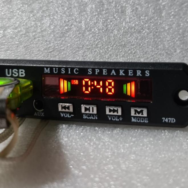 Q Q Q Q Q➽ Mp3 + bộ bluetooth