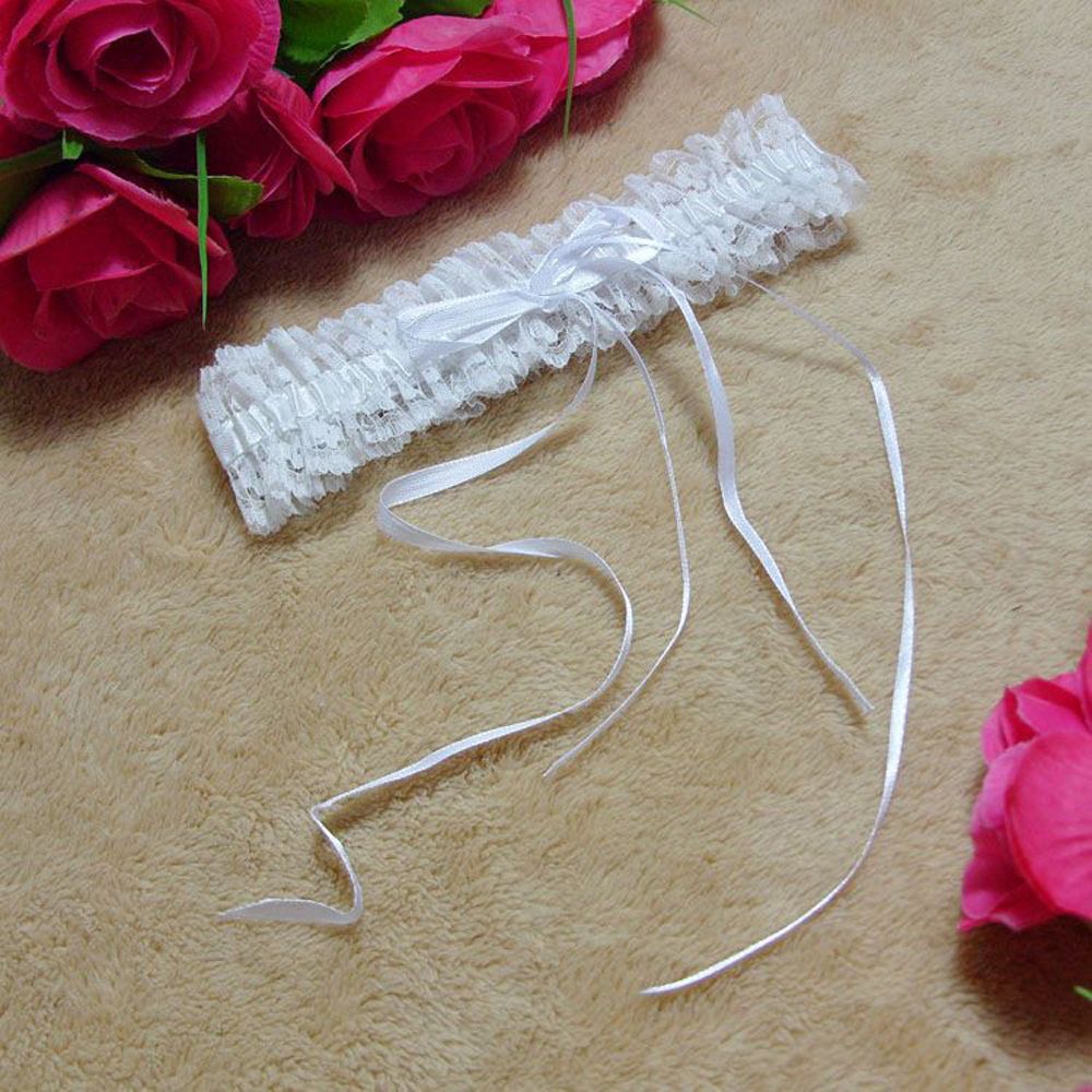 Băng đeo đùi phong cách thời trang quyến rũ dành cho cô dâu | BigBuy360 - bigbuy360.vn