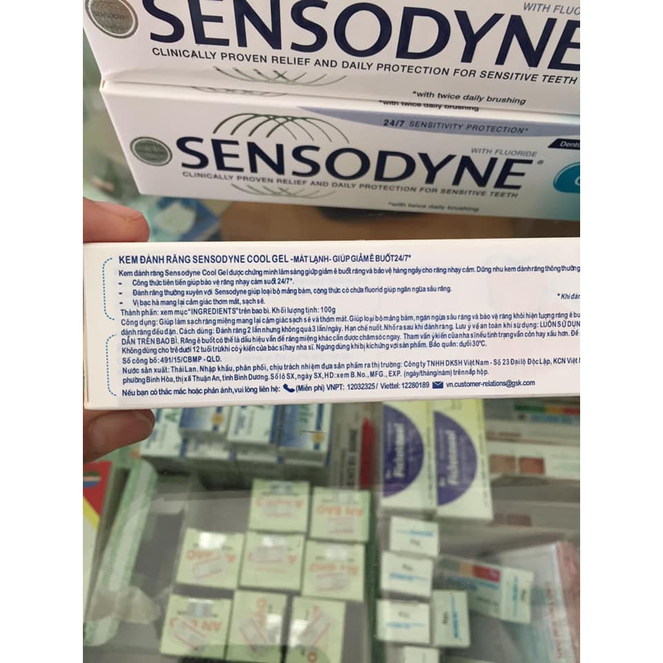 Kem đánh răng Sensodyne Cool Gel giảm ê buốt 24/7 100g