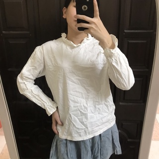 Sơ mi trắng cổ bèo thanh lí 1k b0
