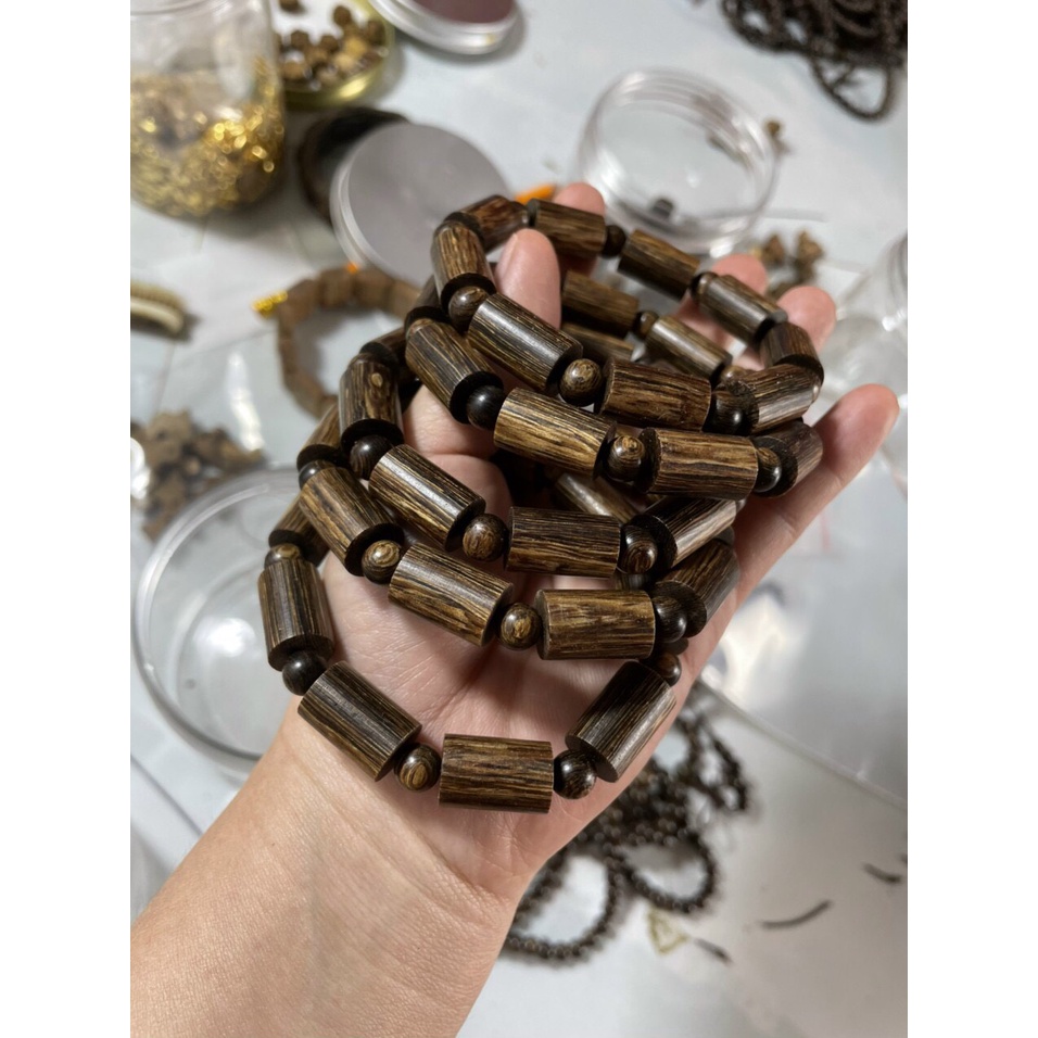 Vòng Tay Trâm Hương vòng tay sánh chìm thơm  -Vòng Trâm Huong Sanh chim dang truc | BigBuy360 - bigbuy360.vn