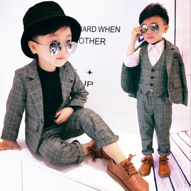 Bộ vest cho bé trai
