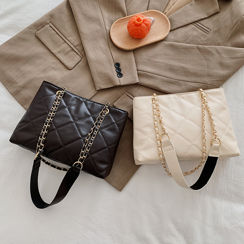 Túi Xách Nữ Cỡ Lớn Thời Trang Cá Tính