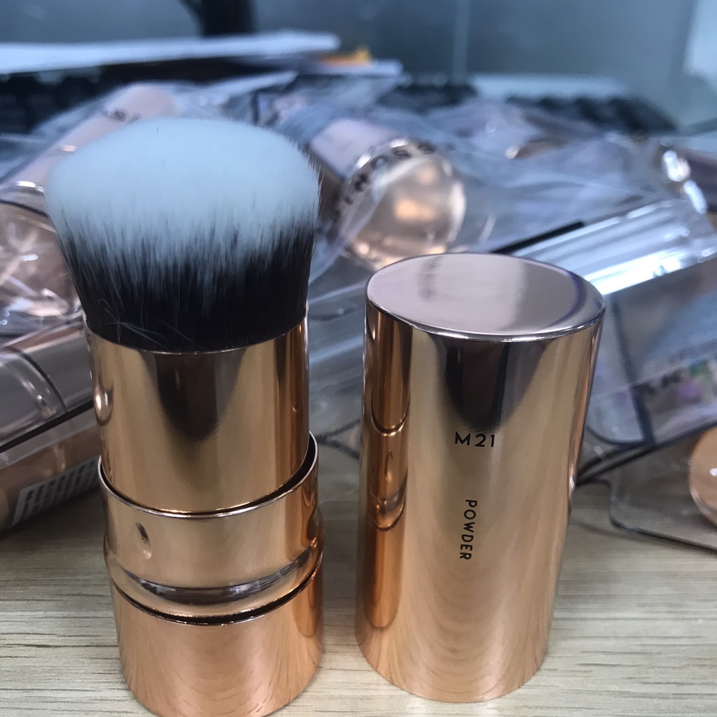 Cọ trang điểm Vacosi M21 - cọ phủ phấn ,bỏ túi