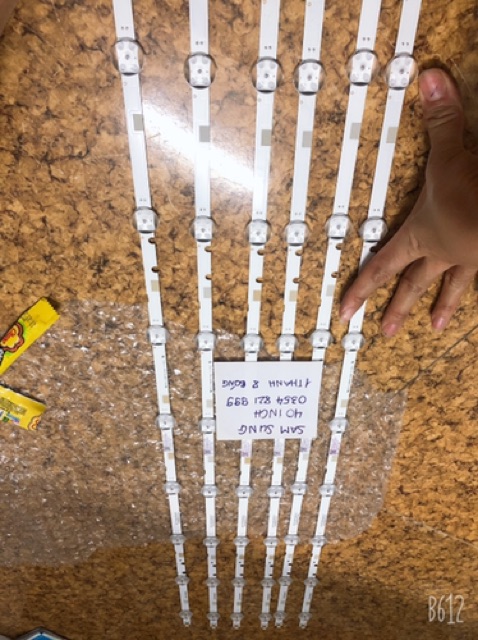Thanh led tivi samsung 40 inch giá bán 1 thanh 8 bóng