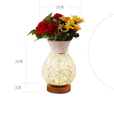 Đèn ngủ kiêm lọ hoa hình giỏ mây đan