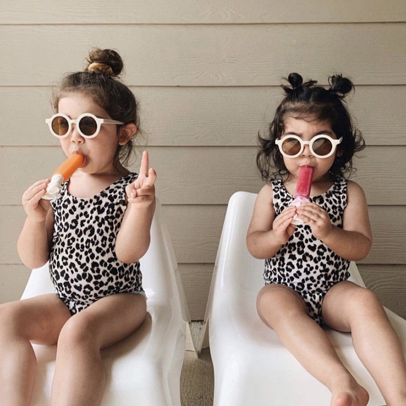 Kính Râm Trẻ Em, Kính Nhựa Màu Trơn Phong Cách Hàn Quốc Đáng Yêu Cho Bé Trai & Bé Gái 1- 8 tuổi