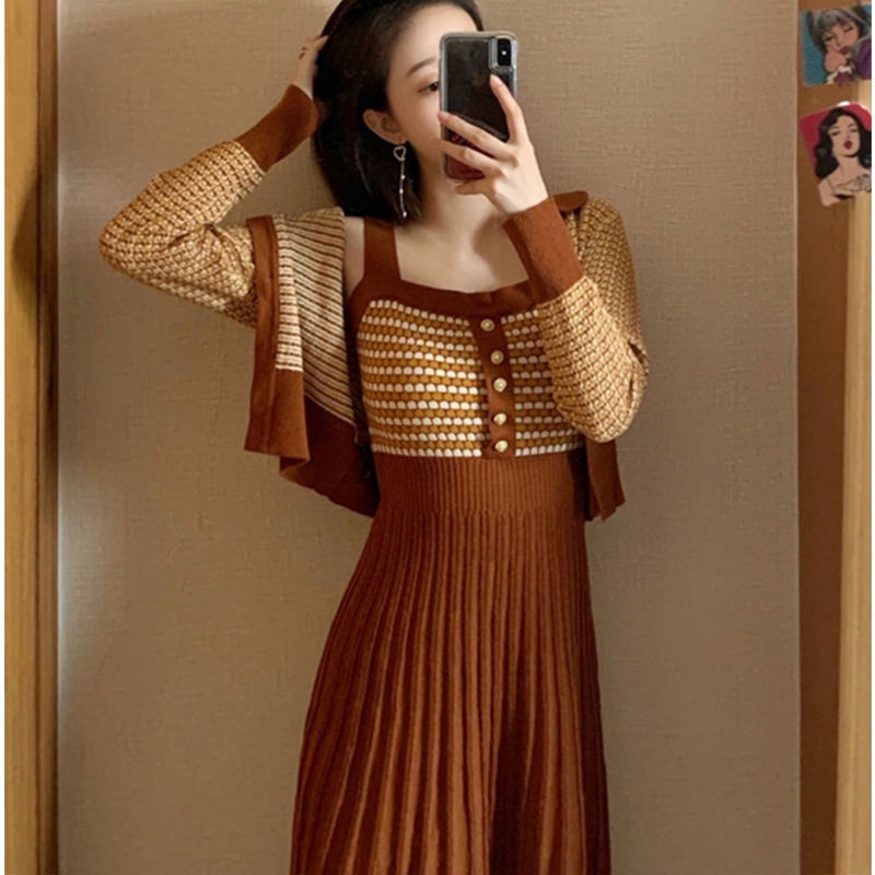 Set áo len tay dài và chân váy thời trang thu đông phong cách mới cho nữ | BigBuy360 - bigbuy360.vn