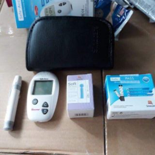 Máy đo đường huyết