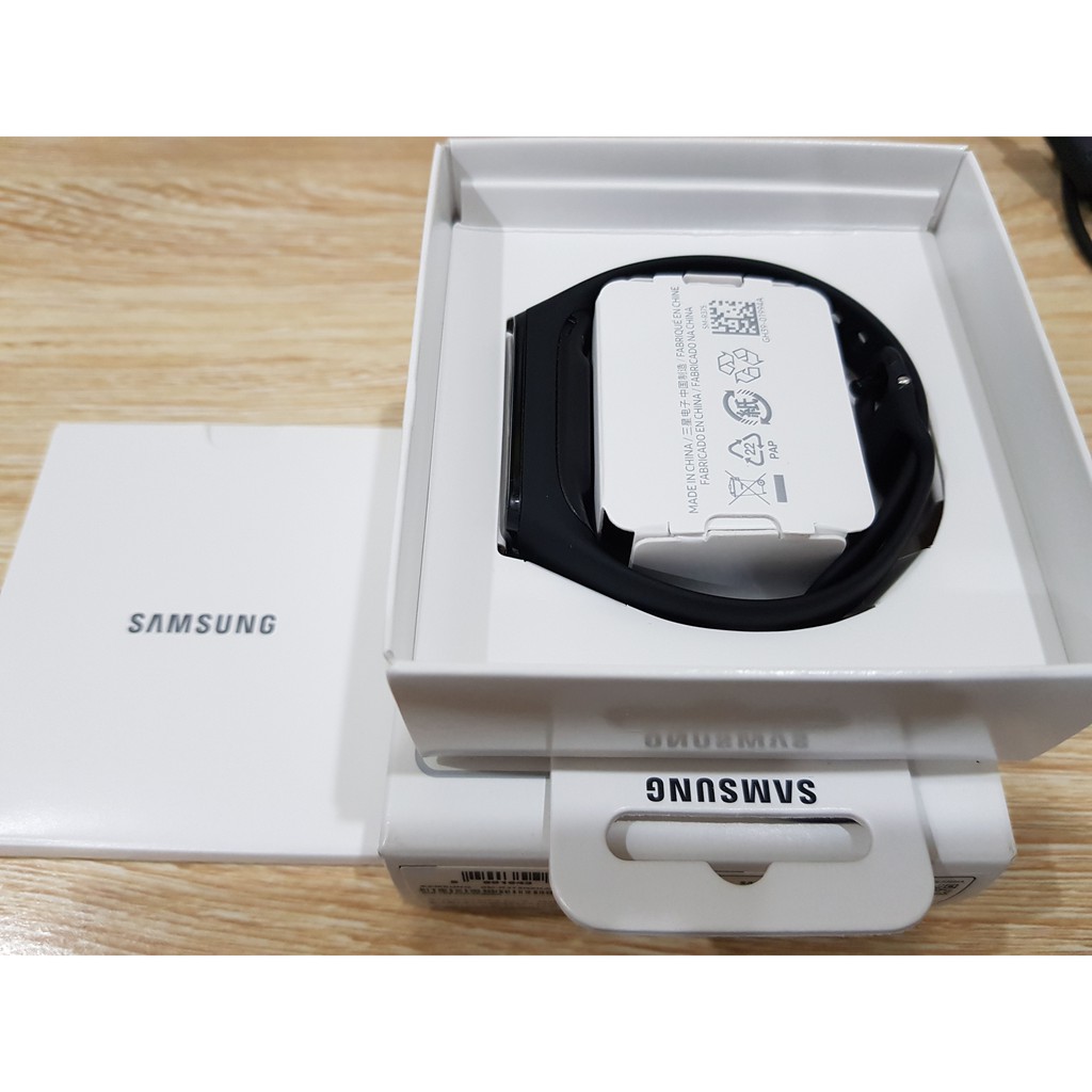 Vòng Tay Thông Minh Samsung Galaxy Fit E ✅Đo Nhịp Tim ✅Đếm Bước Chân ✅Đo Calo Chính Hãng