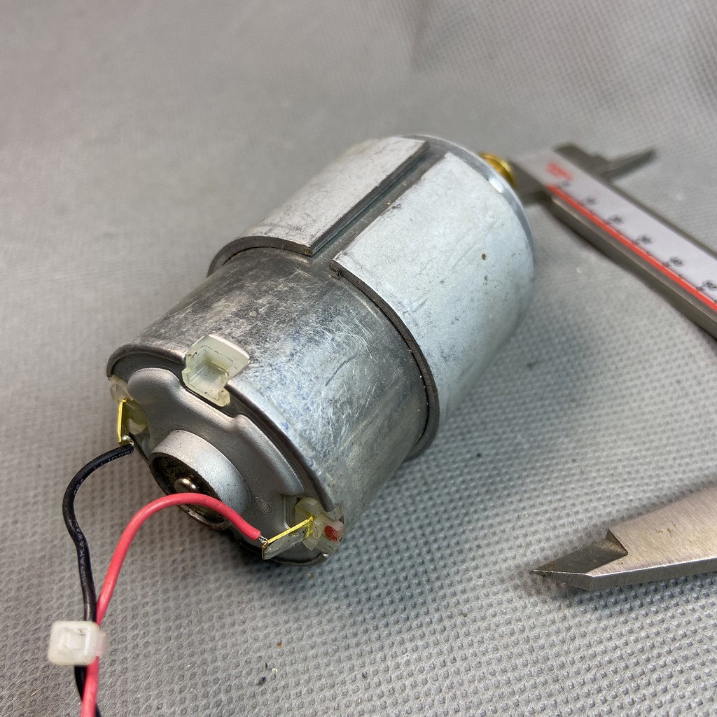 Động cơ chổi than. Motor Puli Vàng. 12V - 24V Tua khỏe và êm, Made in Japan