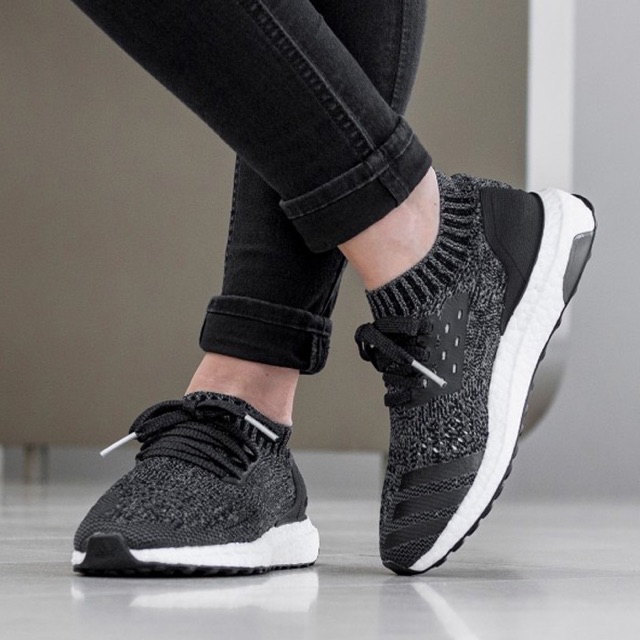 ULTRA BOOST UNCAGED 38.7