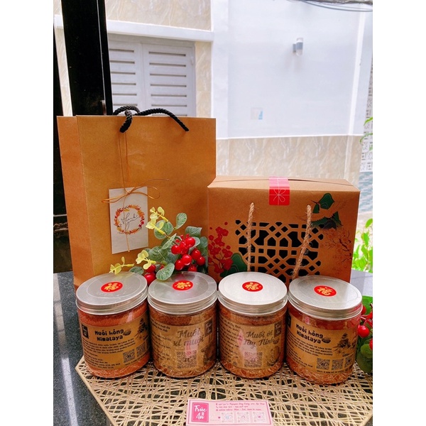 Hộp quà tặng 4 hũ muối: muối xí muội Trúc An, Tây Ninh và muối hồng Himalaya. Ship hoả tốc HCM