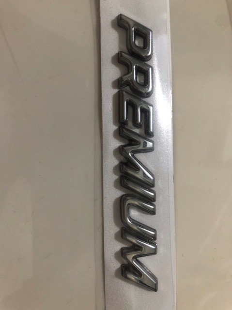 Chữ  luxury/ premium dành cho xe cerato, k3, soluto và dòng Mazda như CX5, CX8, mazda3 và mazda6