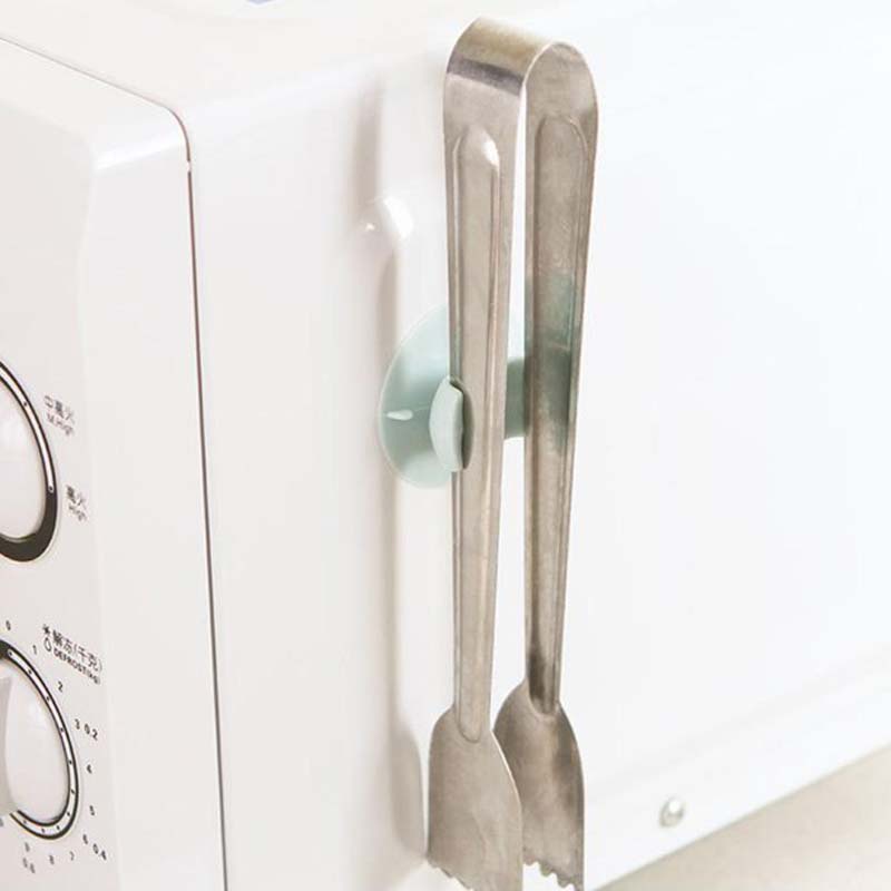 1 giá đỡ muỗng xới cơm có giác hút màu sắc ngẫu nhiên