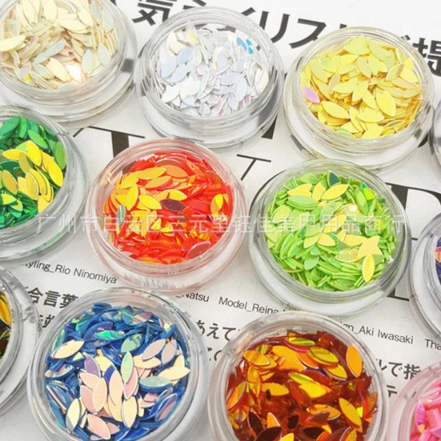 Nhũ hạt gạo trang trí móng đa dạng màu sắc dễ trang trí sản phẩmvì nhiều tính năng lợi ích