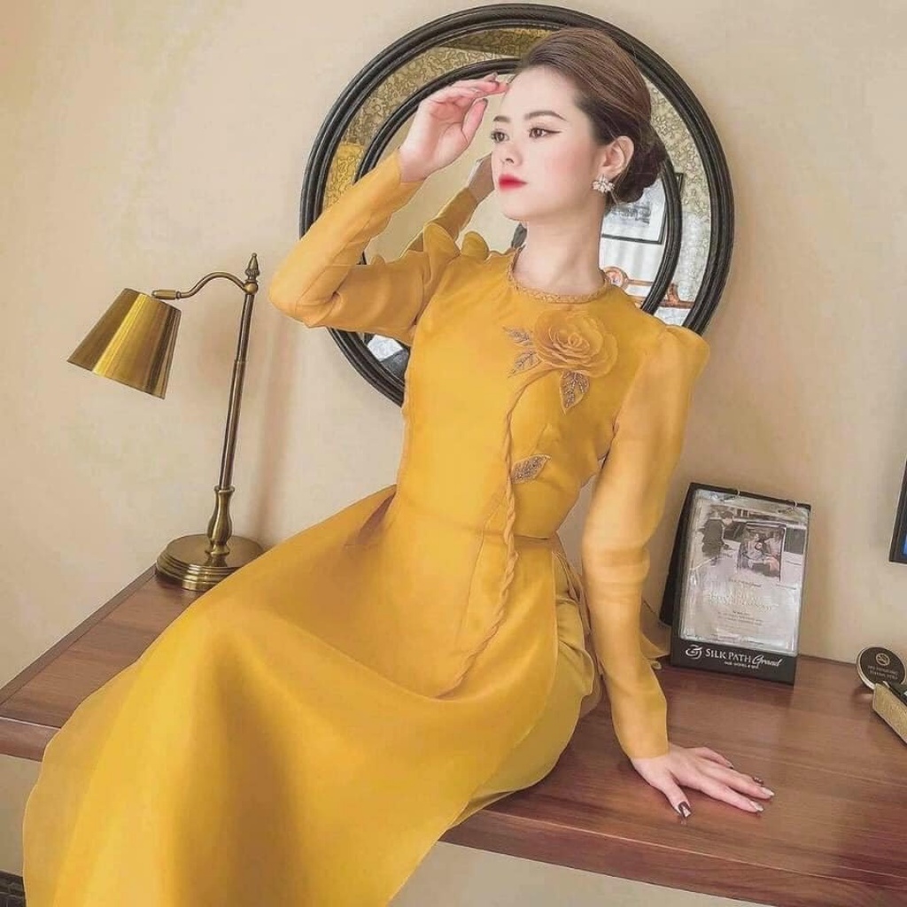 Áo Dài Cách Tân May Sẵn Voan Tơ 4 Tà ỷ lan maxu thiết kế