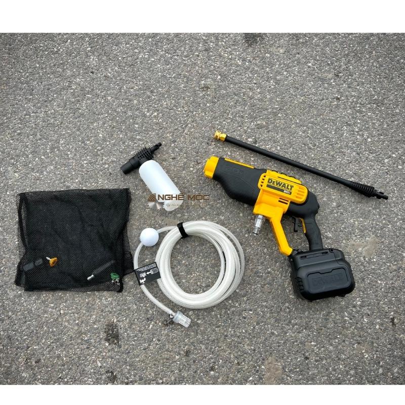 Máy rửa xe dùng pin 20V Dewalt DCPW550B