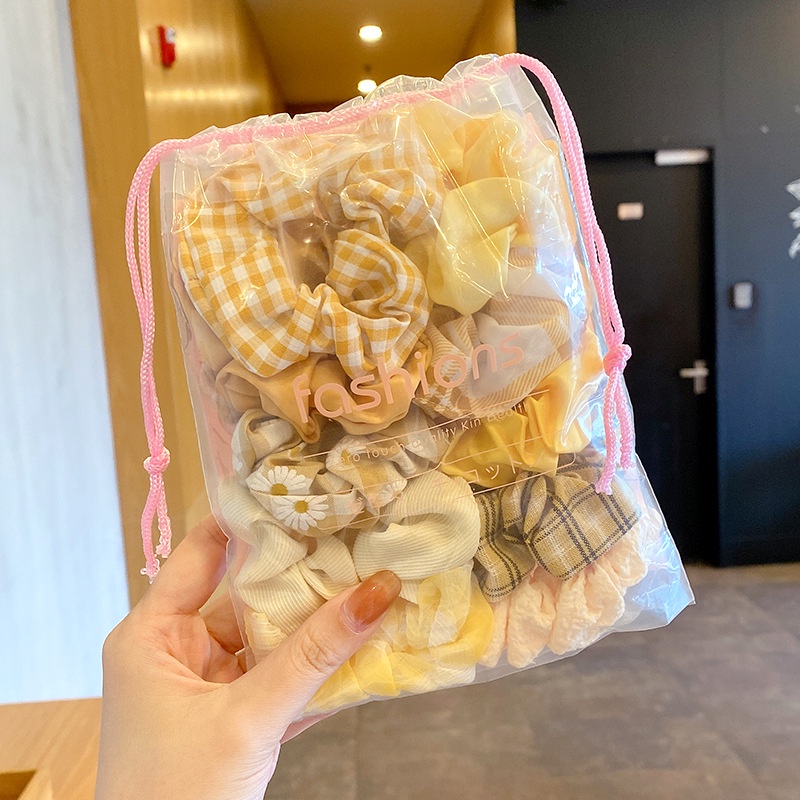 Cột Tóc Scrunchies Caro Đẹp - Dây Buộc Tóc Scrunchie Set Dễ Thương Giá Rẻ (Có Bán Sỉ)