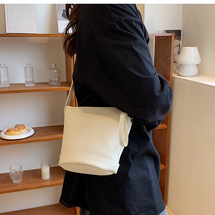 Túi đeo vai IELGY dáng xô thời trang cao cấp tùy chọn màu sắc dành cho nữ