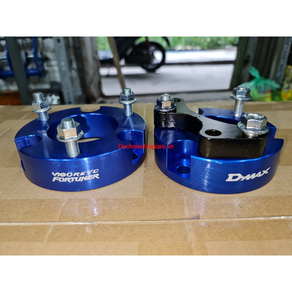 Spacers đệm phuộc nâng cao đầu xe bán tải. Độ dày 32mm. Chất lượng Hợp kim nhôm hàng không nhập khẩu Thái Lan