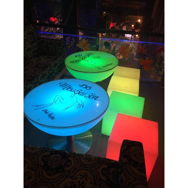 Bàn led đổi màu phát sáng, kich thước 40x40 và 50x50cmCAM KẾT CHẤT LƯỢNG SẢN PHẨM VÀ DỊCH VỤ TỐT NHẤT: