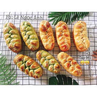 Bánh mì hoa cúc handmade 100% Mẹ Mì làm