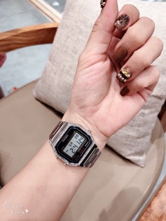 Đồng hồ nữ Skmei