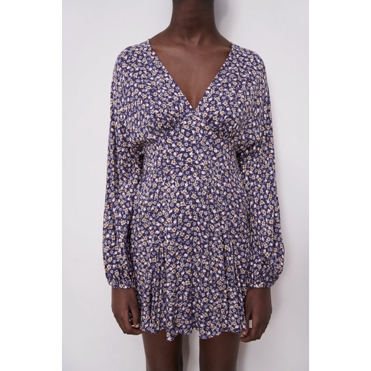 Váy baby doll hoa nhí Zarraaa canh sale