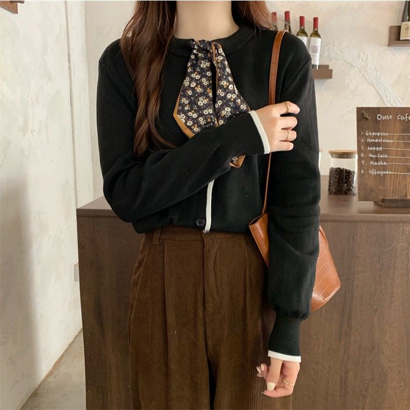 Áo Khoác Cardigan Dệt Kim Phối Khăn Quàng Cổ Lụa Dệt Kim Thời Trang Thu Đông Hàn Quốc Thiết Kế Mới Năm 2021