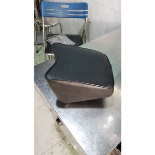 Cục yên gắn  xe Winner và EX