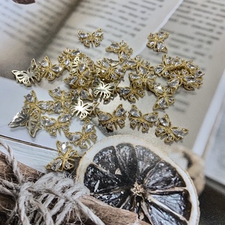 Charm bướm cao cấp ( giá 1 chiếc)