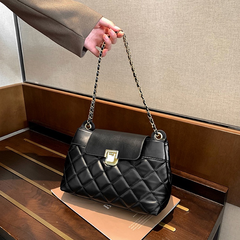 Túi xách IELGY sức chứa lớn đeo chéo vai kết cấu kim cương phối dây xích cho nữ