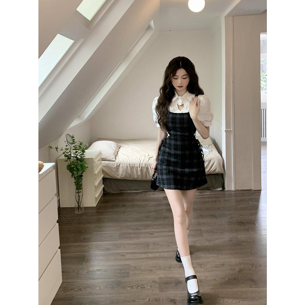 Bộ Áo Sơ Mi Cắt Trái Tim + Chân Váy Dây Buộc Eo Hẹp 52180