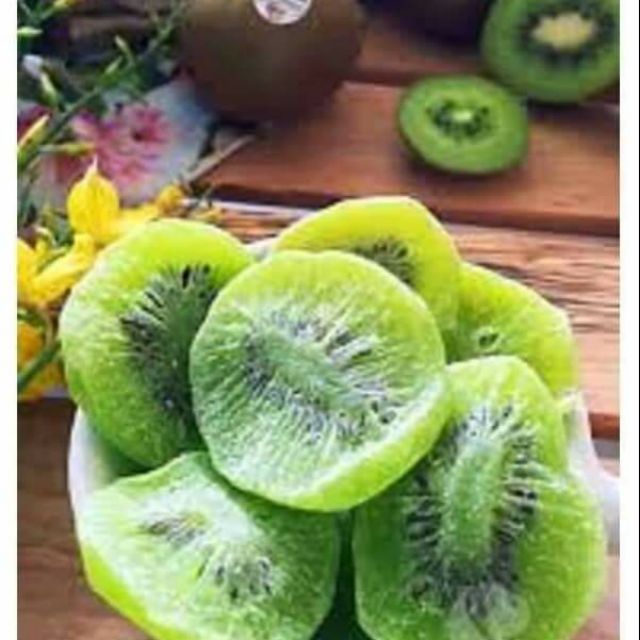 ( MIỄN SHIP Ở HCM) 1KG Mứt kiwi sấy dẻo ngon rẻ( trái cây/ thập cẩm/ đà lạt/ ăn vặt/ ô mai/ xí muội/ mơ/ đào/ quất/ mận)