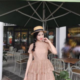 Đầm xòe ren 2 tầng