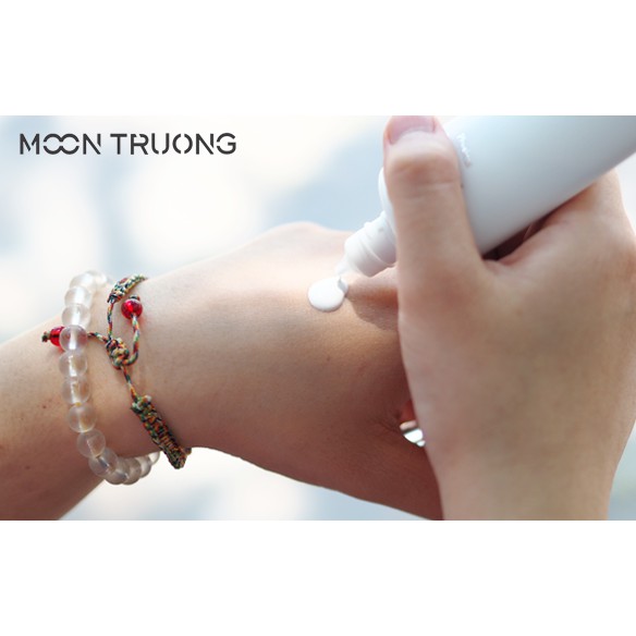 Nhũ tương chống nắng vật lý Sakura Physical Daily Defense SPF 50+ PA ++++ 60g