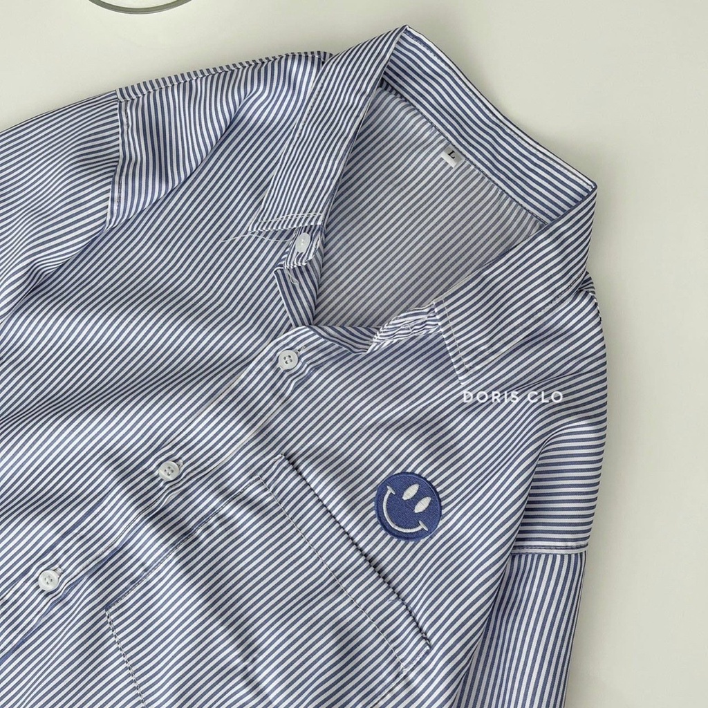 [ ảnh thật] áo khoác sọc sơ mi nữ thêu logo mặt cười from chuẩn hàn quốc
