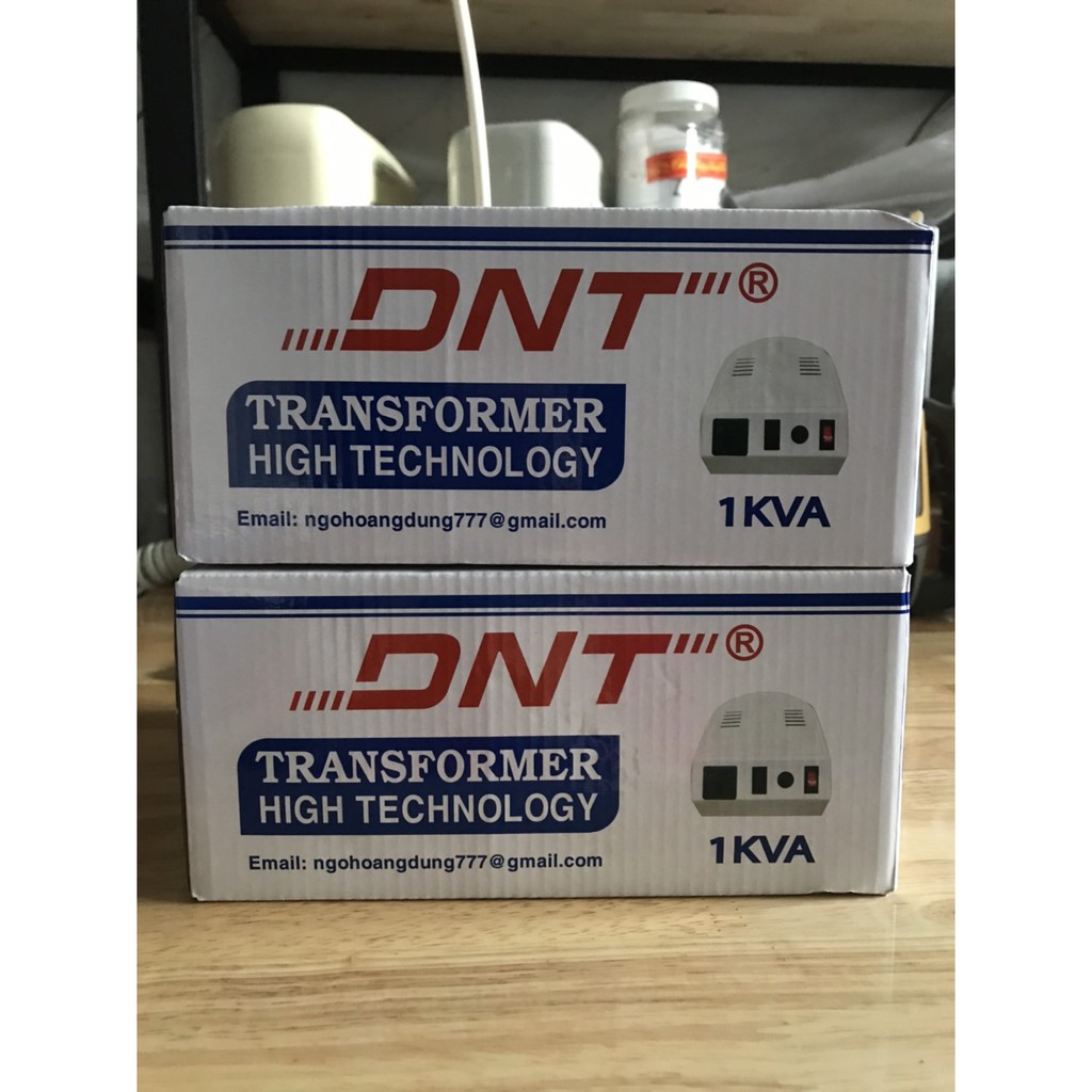 Biến Áp Treo Tường 1KVA của DNT Nhựa Trắng. Input 220V- Output 120V-100V