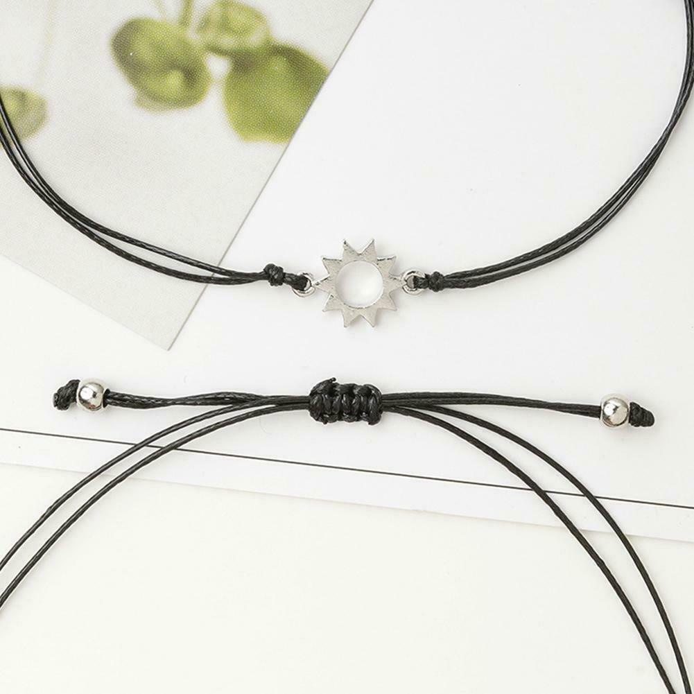 Bộ 3 chiếc vòng tay tình bạn cầu mong cho tình bạn vững bền có xâu mặt trang trí đựng bằng vỉ F Y3F7