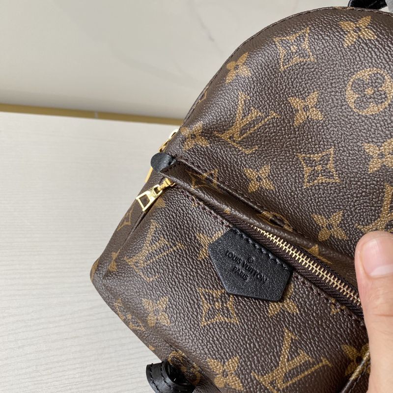 balo thời trang nam nữ size nhỏ xinh họa tiết monogram LV