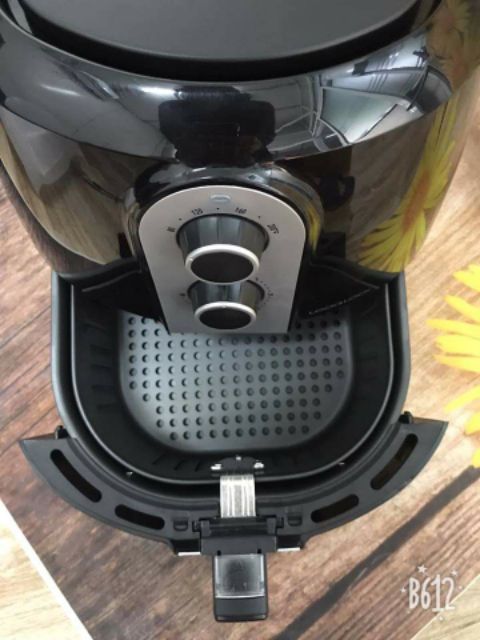 Nồi chiên không dầu Lock&amp; Lock 5.2 lít cơ EJF151BKL